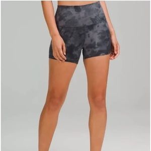 Lululemon Align High Rise Shorts 4”